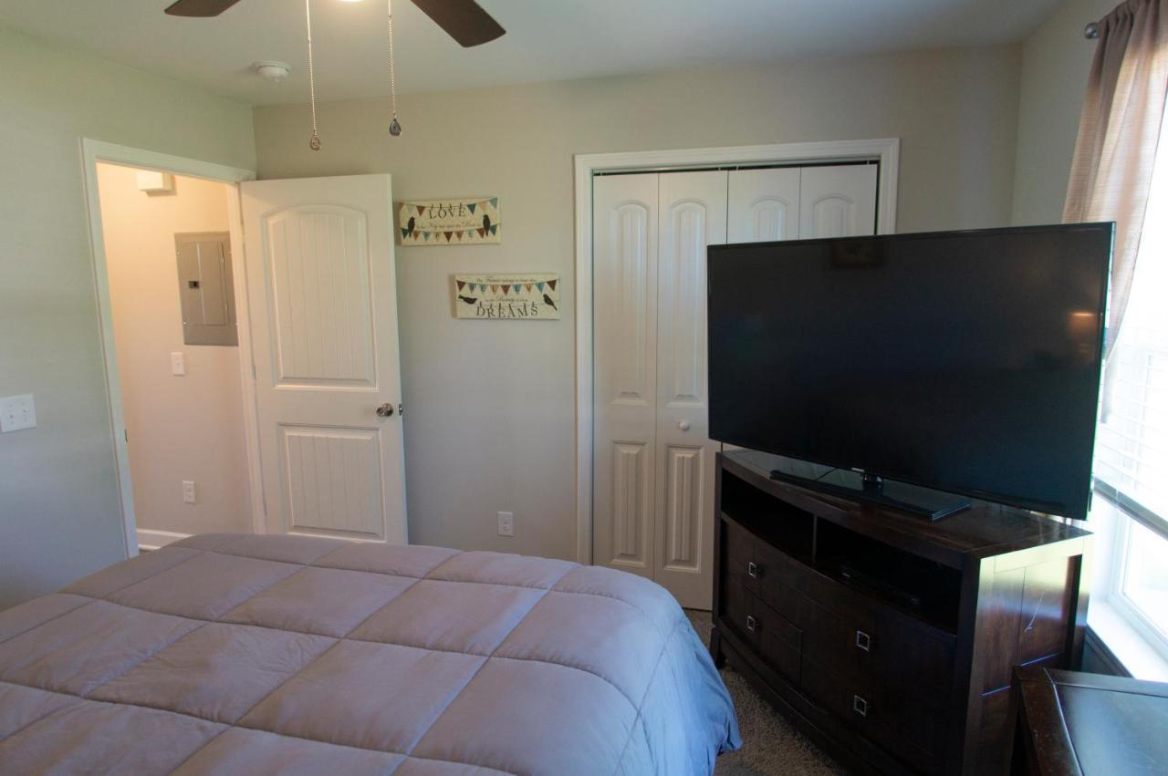 Great Little Guest Suite With Private Entry & Deck! Pet Friendly & 30 Mins To Nashville! Ashland City Eksteriør billede