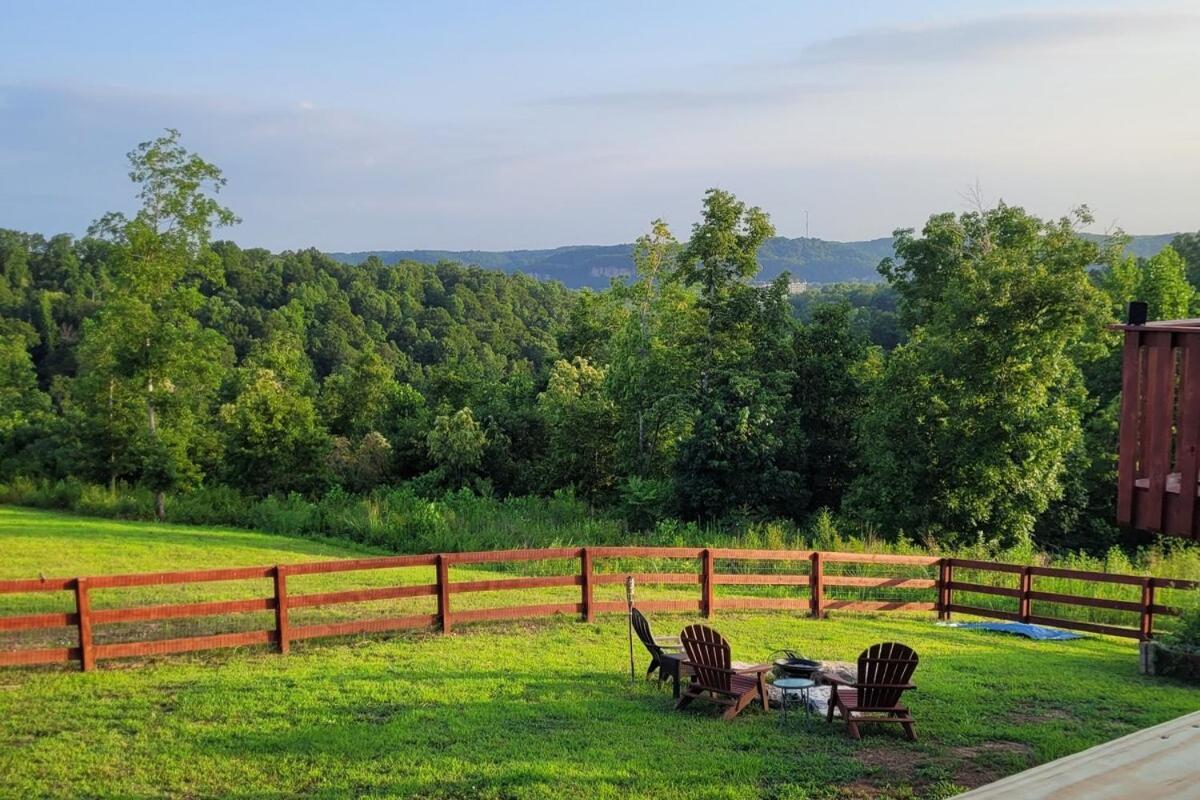 Great Little Guest Suite With Private Entry & Deck! Pet Friendly & 30 Mins To Nashville! Ashland City Eksteriør billede
